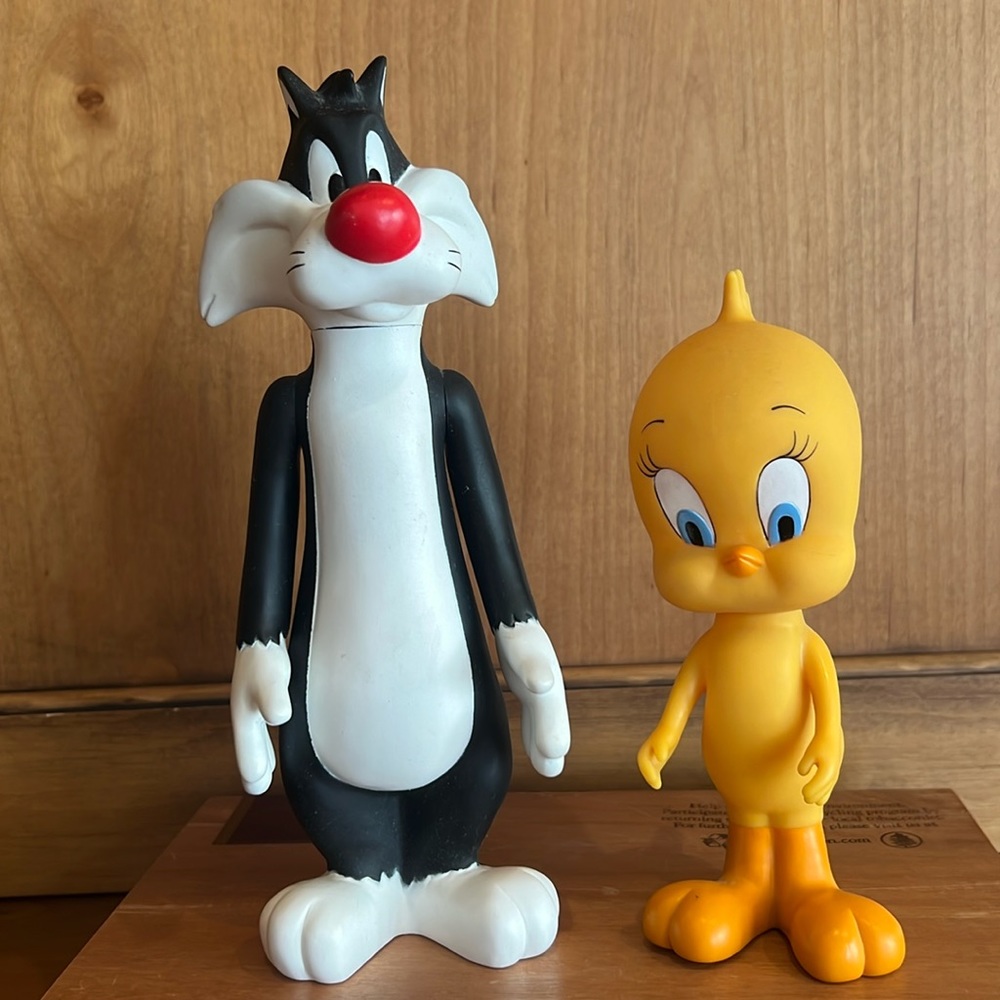 Looney Tunes Tweety Bird Sylvester Moveable Plastic Cartoon Figurines Vintage